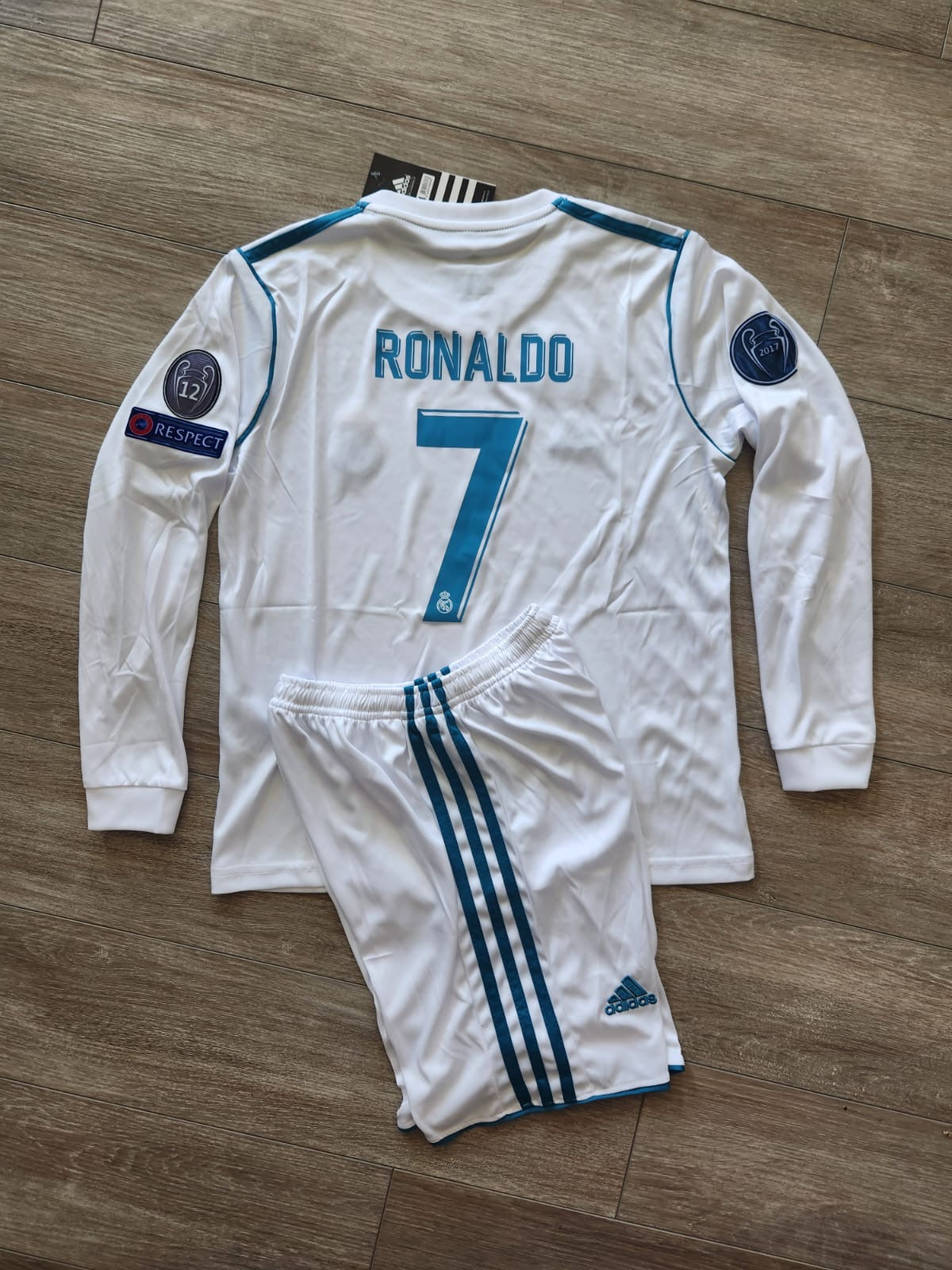 Real Madrid Retro 2018 Ronaldo 7 kids set