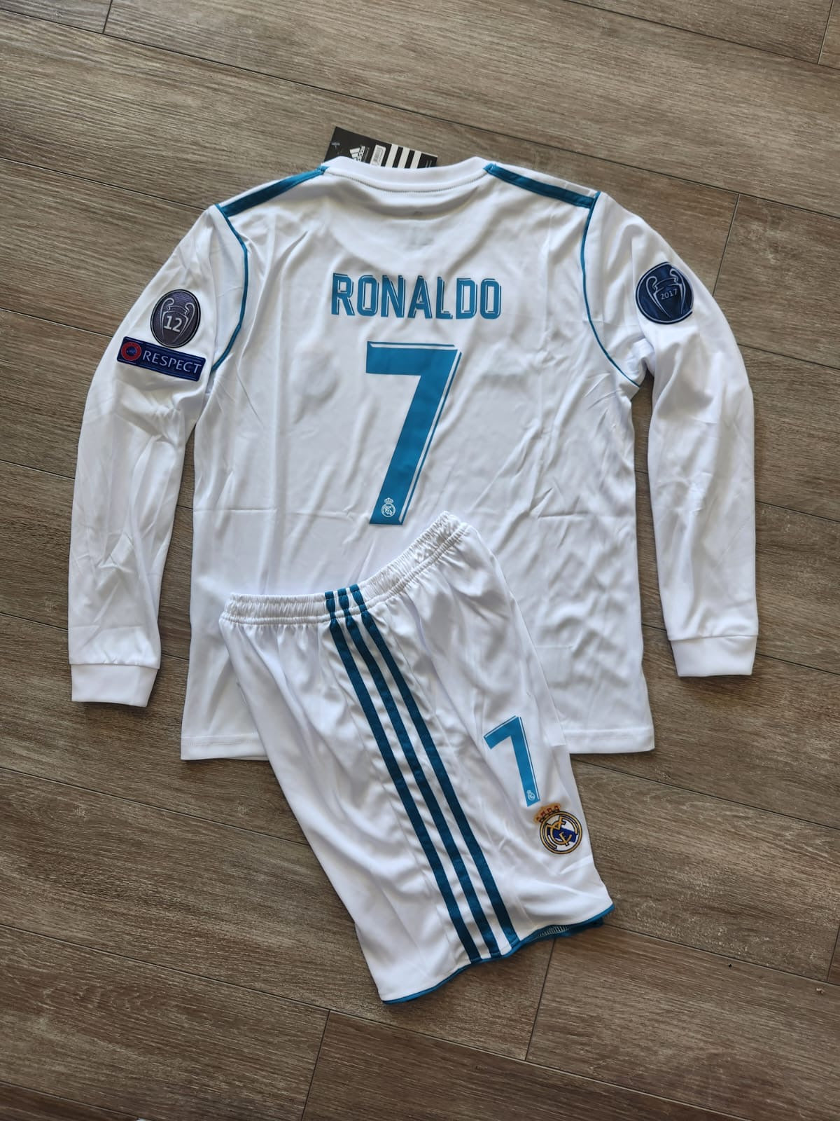 Real Madrid Retro 2018 Ronaldo 7 kids set