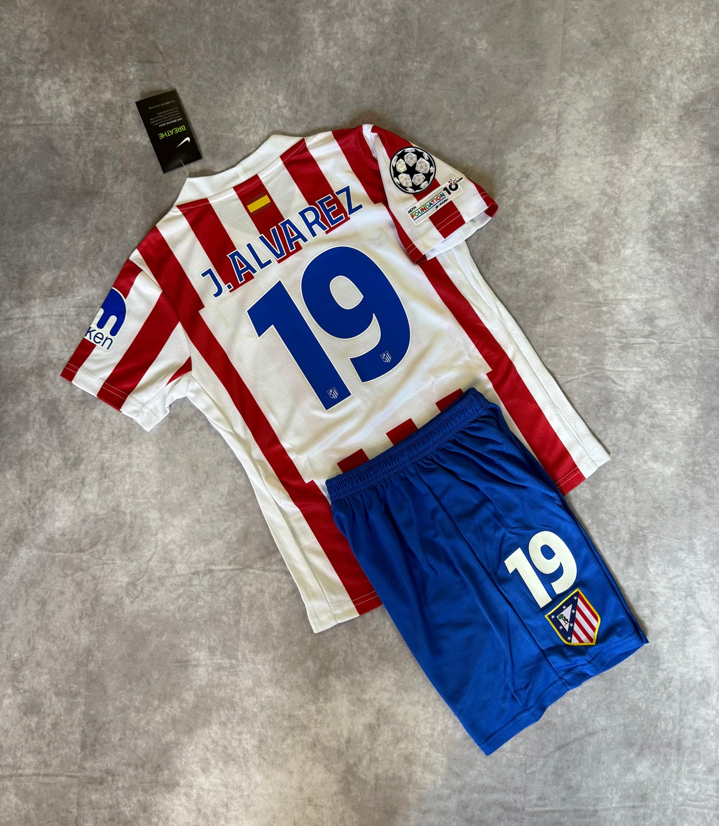 Atletico de Madrid 2025 Julián Alvarez 19