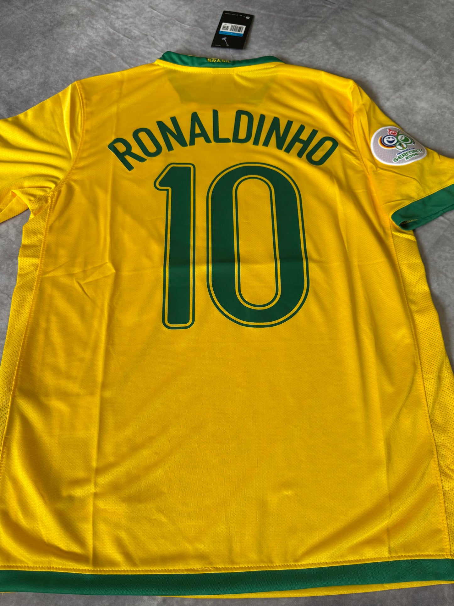 Brazil Home World Cup 2006 Ronaldinho 10