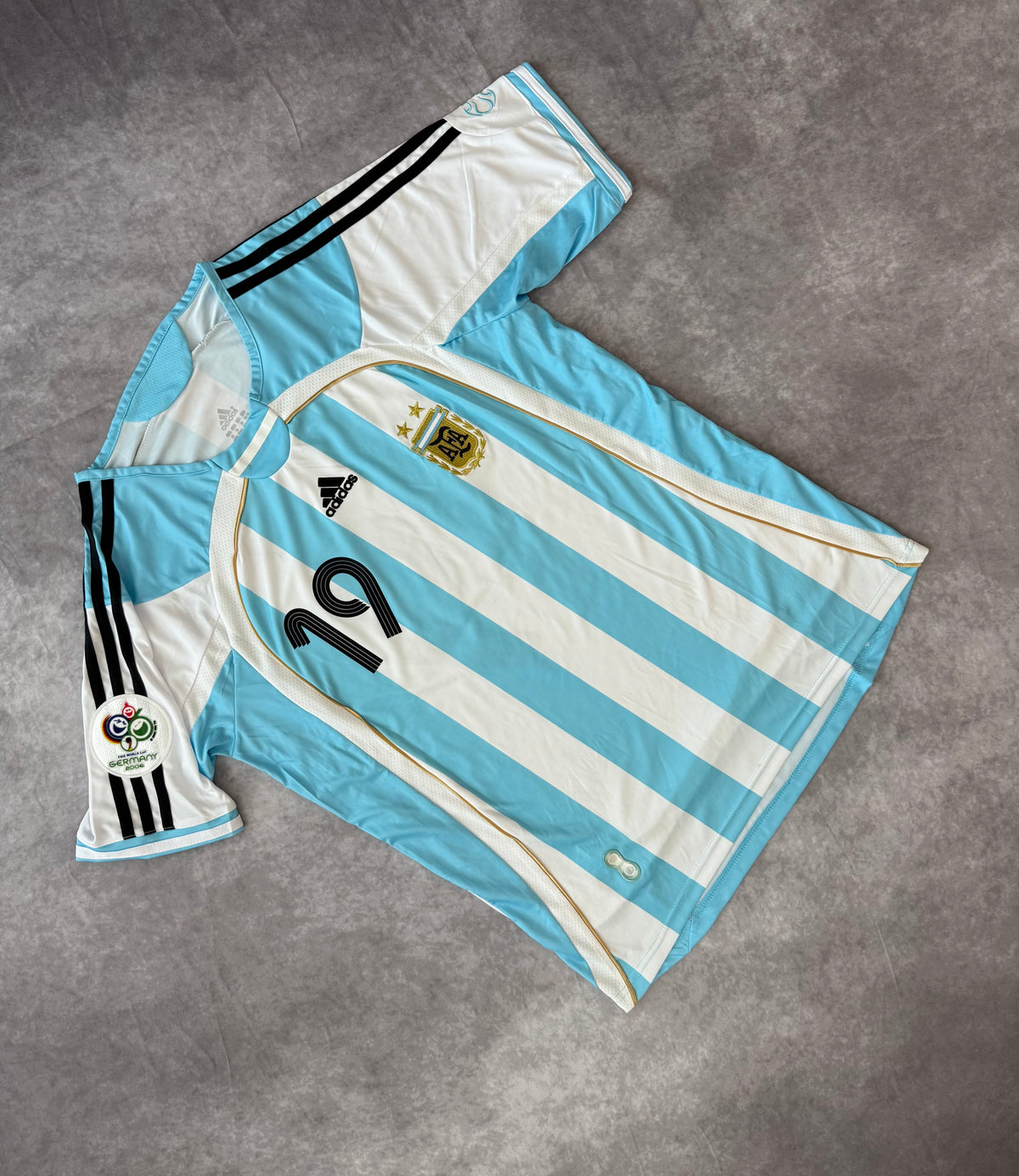 Argentina Home Retro 2006 Messi 10