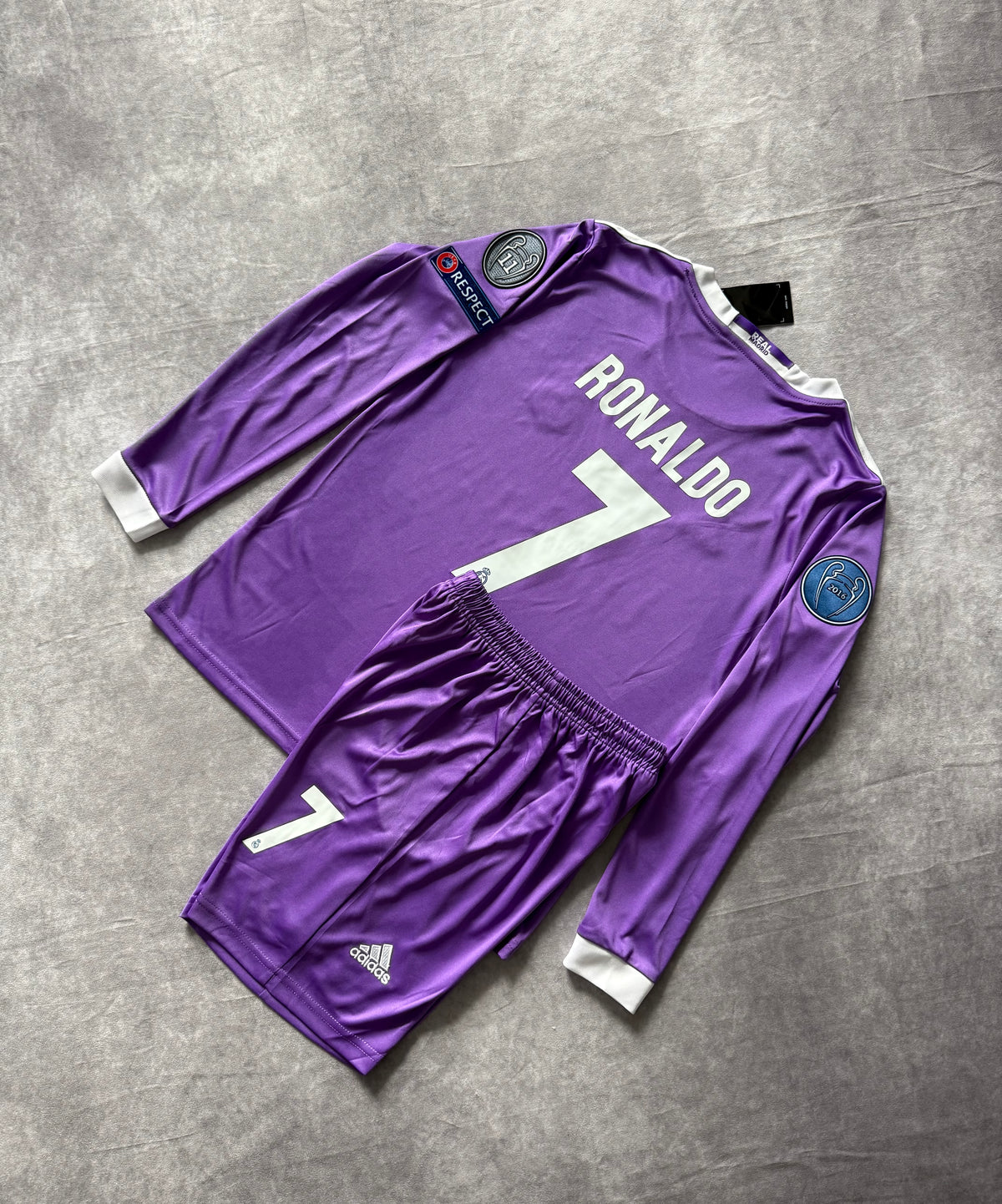Real Madrid Retro 2017 kids set