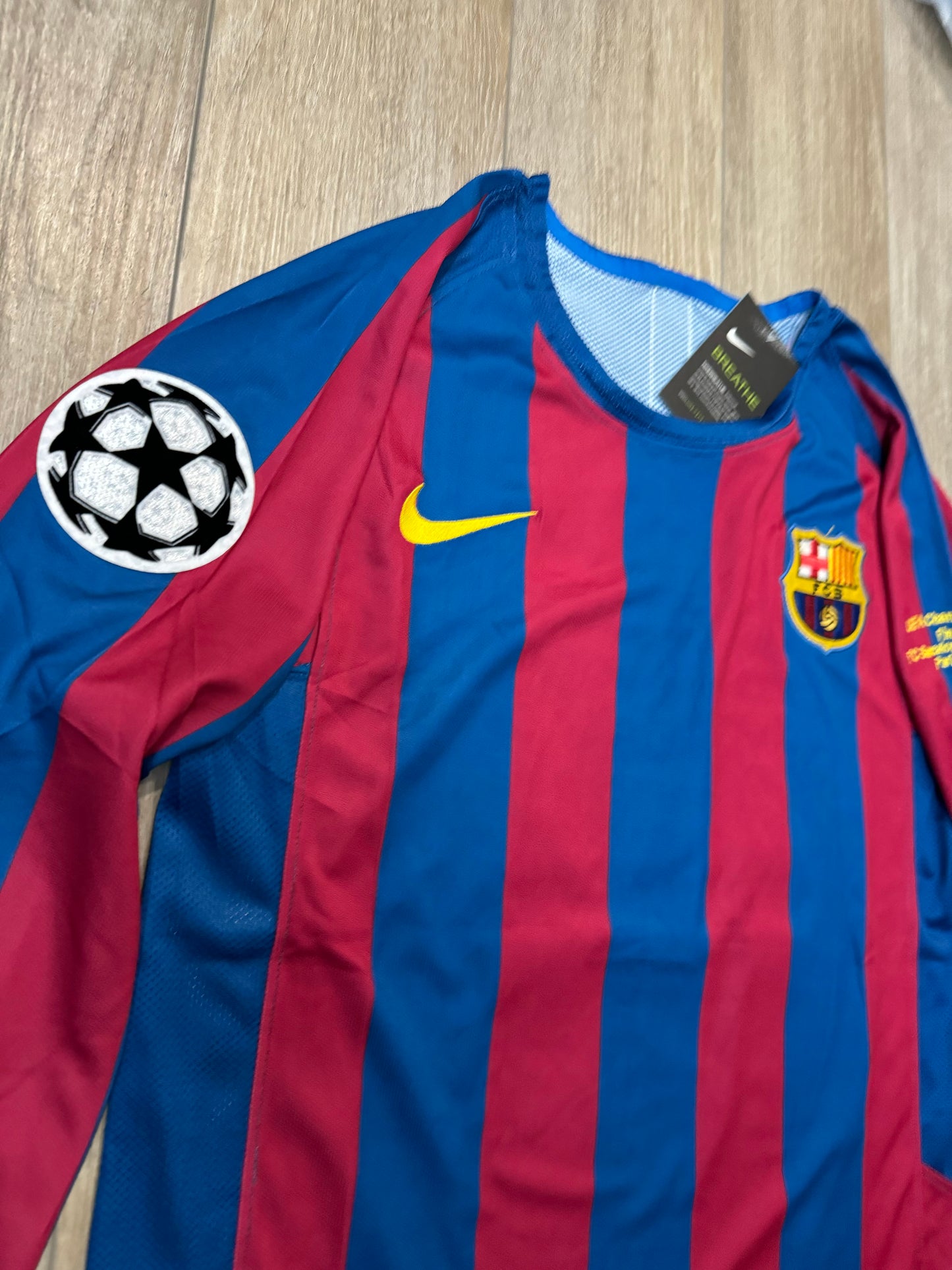 Barcelona Champions League Final 2006 Ronaldinho 10