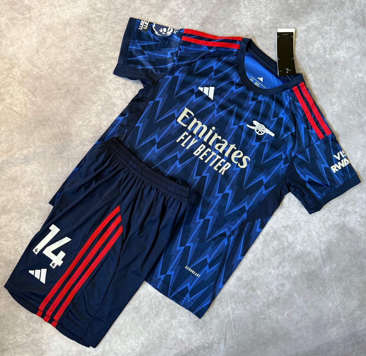 Arsenal Away Gyokeres 14