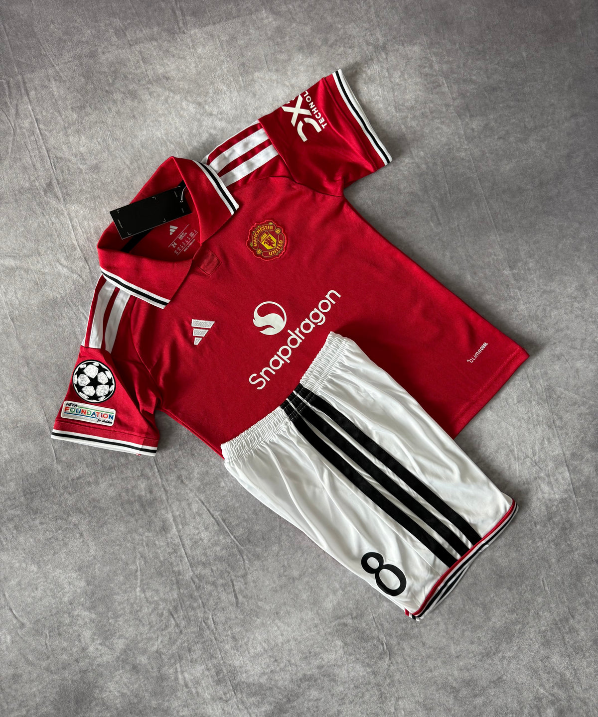 Manchester United Home Soccer Jersey Set Kids Bruno Fernandez 8
