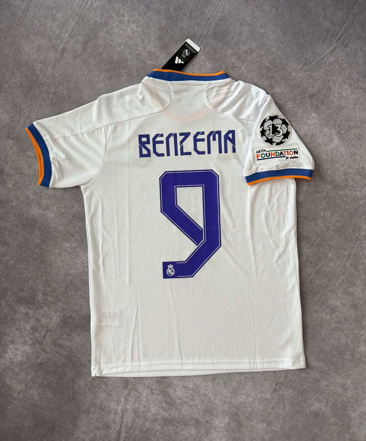 Real Madrid Home Champions League Final 2022 Benzema 9