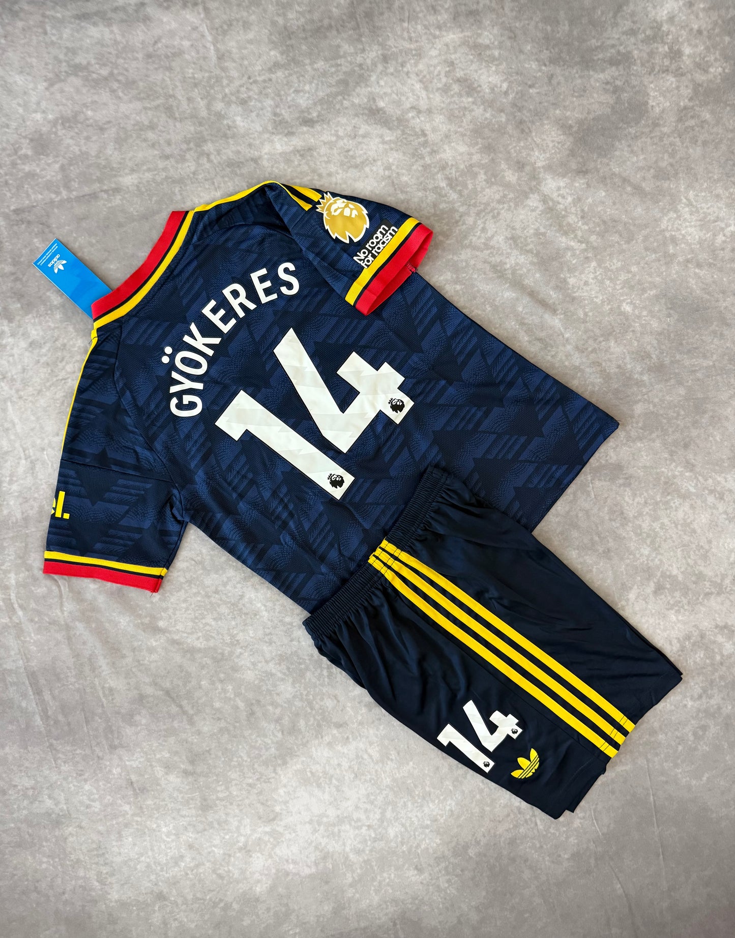 Arsenal Away 2026 Kids Set Kids Gyokeres 14