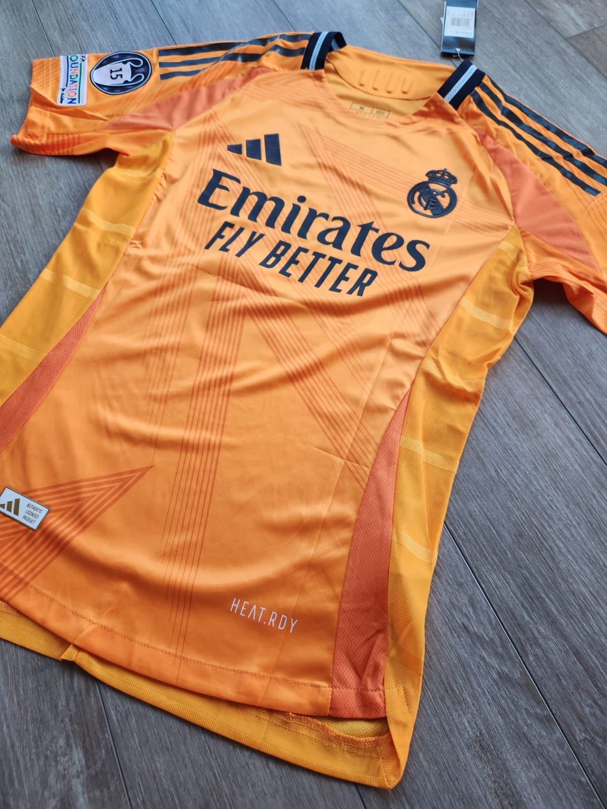 Real Madrid 2024/25 Away Bellingham 5 Player version