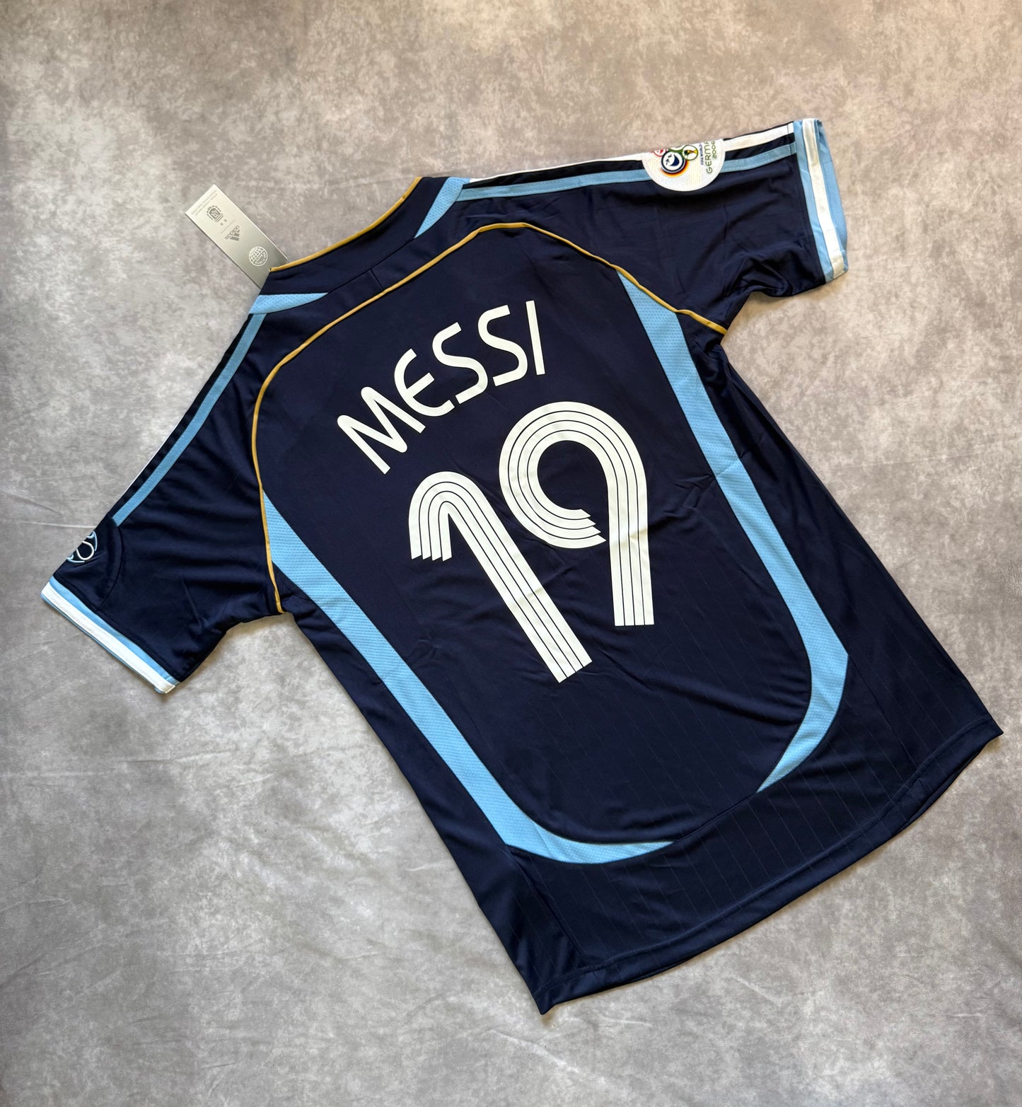 Argentina Away Soccer Jersey Retro 2006 Messi 19